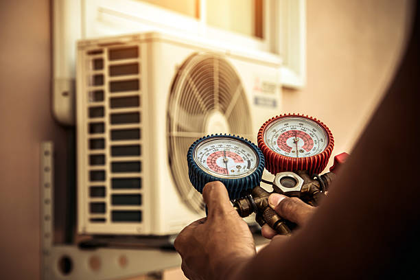 Professional Hvac Maintenance technician working in Lake Mills, IA